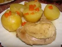 Курка тушкована по-домашньому (курка по-домашньому) Курка тушкована по-домашньому