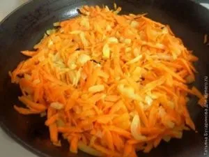 Куряче філе смажене з брюссельською капустою (брюссельська капуста) Куряче філе смажене з брюссельською капустою