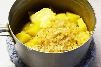 Курячі ніжки в листковому тісті з картоплею (картоплею) Курячі ніжки в листковому тісті з картоплею