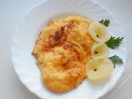Курка з ананасами