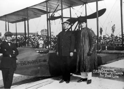 Авіаційні квитки 100 років історії (100 років історії) Авіаційні квитки 100 років історії
