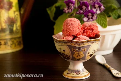 Літні рецепти, прості кулінарні рецепти з фотографіями (мариновані огірки) Літні рецепти, прості кулінарні рецепти з фотографіями