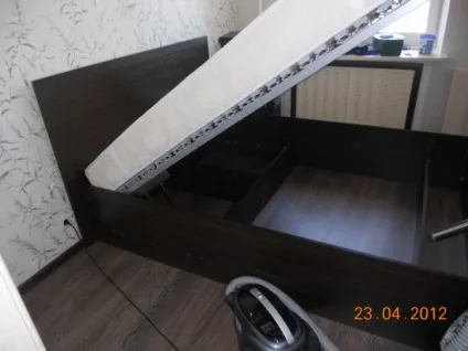 Маленька та молодецькі! Універдом