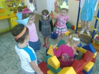 Методи і прийоми при навчанні дітей техніці орігамі »(з досвіду роботи)