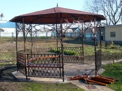 Металевий профіль квадратного перетину (металевий) Металевий профіль квадратного перетину