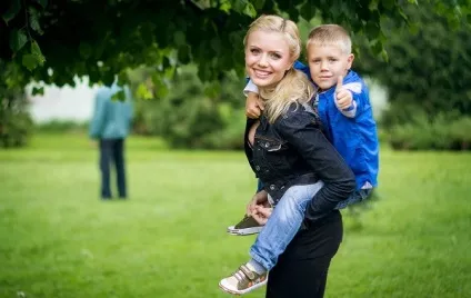 Молитва, щоб син любив батька і матір, вітчим пасинка, діти поважали батьків (релігія) Молитва, щоб син любив батька і матір, вітчим пасинка, діти поважали батьків