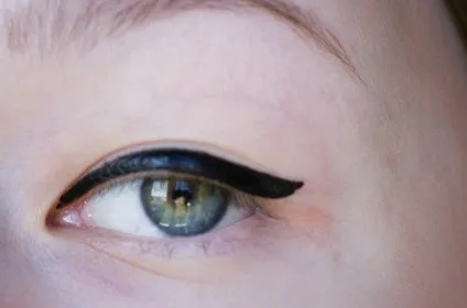Моя улюблениця - лакова підводка l oreal super liner black lacquer відгуки