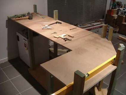 Барна стійка для кухні своїми руками що потрібно знати для її виготовлення - kuhnyagid - kuhnyagid (стійка) Барна стійка для кухні своїми руками що потрібно знати для її виготовлення - kuhnyagid - kuhnyagid