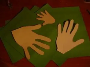 Новорічні вироби з дітьми 4-5 років (дитяча новорічна саморобка) Новорічні вироби з дітьми 4-5 років