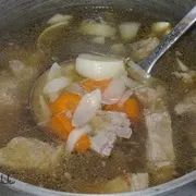 Нухут шурпа з бараниною (бараниною) Нухут шурпа з бараниною