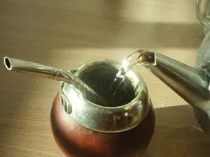 Про користь і шкоду чаю мате (мате) (мате) Про користь і шкоду чаю мате (мате)