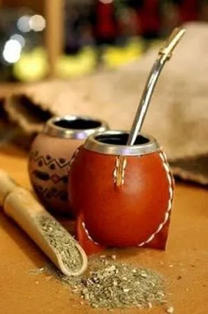 Про користь і шкоду чаю мате (мате) (мате) Про користь і шкоду чаю мате (мате)