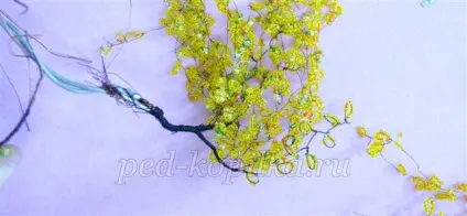 Осіннє дерево з бісеру