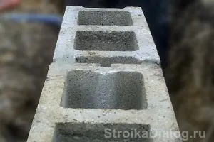 Піскоцементні (піскобетонні) блоки плюси і мінуси (мінуси) Піскоцементні (піскобетонні) блоки плюси і мінуси