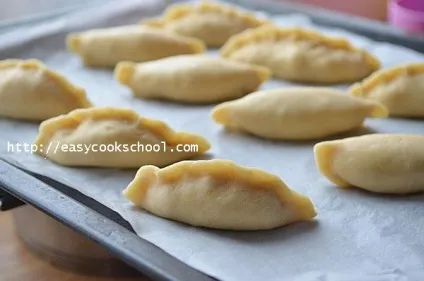 Пиріжки з яблуками в духовці покроковий рецепт з фото, легкі рецепти