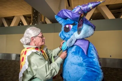 Переклад статті дорослі любителі «my little pony» зовсім не такі, як ви думаєте, my little pony (my little pony: friendship is magic) Переклад статті дорослі любителі «my little pony» зовсім не такі, як ви думаєте, my little pony
