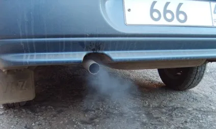 Чому димить двигун на ваз