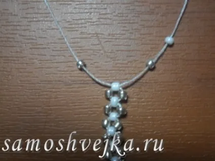 Плетіння ланцюжка з бісеру - самошвейка - сайт для любителів шиття і рукоділля (бісеринки ліву одну) Плетіння ланцюжка з бісеру - самошвейка - сайт для любителів шиття і рукоділля