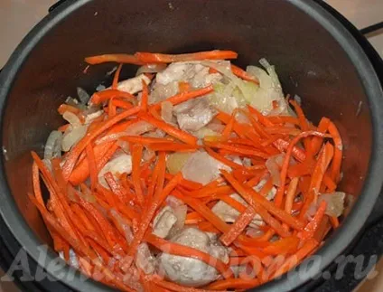 Плов в мультиварці скороварке з курки (скороварці) Плов в мультиварці скороварке з курки