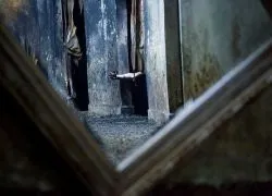 Чому вночі не можна дивитися у вікно