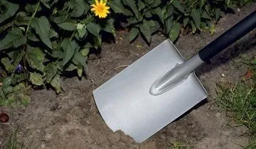 Чому титанова лопата не настільки популярна і кому вона потрібна (титанова) Чому титанова лопата не настільки популярна і кому вона потрібна
