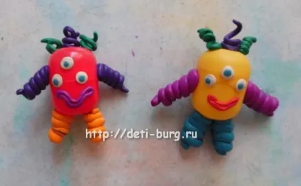 Падалка на тему космос або веселе космічну подорож, ростемо і розвиваємося разом з мамою! (Як зробити літаючу тарілку) Падалка на тему космос або веселе космічну подорож, ростемо і розвиваємося разом з мамою!