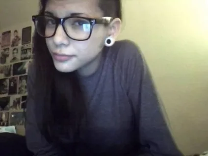 Шанувальниці skrillex (40 фото)