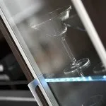 Полки зі скла зі світлодіодним підсвічуванням, як встановити (скла) Полки зі скла зі світлодіодним підсвічуванням, як встановити