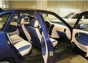 Фарбування шкіряного салону автомобіля вчимося у професіоналів! (Матеріали необхідні для фарбування) Фарбування шкіряного салону автомобіля вчимося у професіоналів!