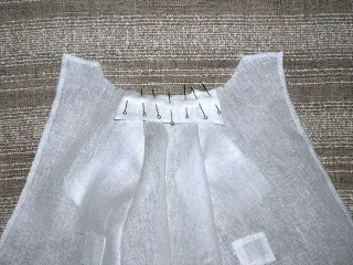 Пошиття медичного халата для ляльки - ярмарок майстрів - ручна робота, handmade (тканина) Пошиття медичного халата для ляльки - ярмарок майстрів - ручна робота, handmade