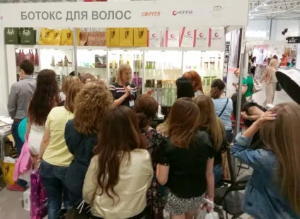 Професійна кератіновой косметика для волосся на основі кератину honma tokyo, випрямлення волосся