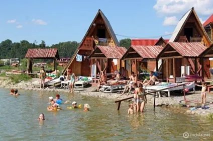 Проведіть вихідні на солоних озерах в солотвино (Україна) Проведіть вихідні на солоних озерах в солотвино