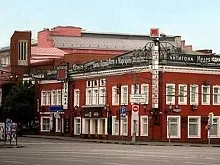 Квитки в театр сатири