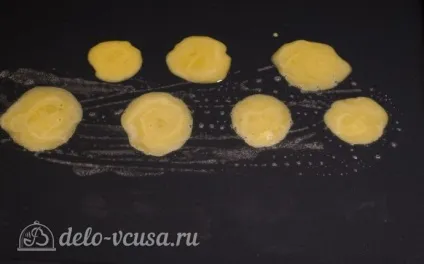 Бісквітні трояндочки на соломки рецепт з фото (соломки) Бісквітні трояндочки на соломки рецепт з фото