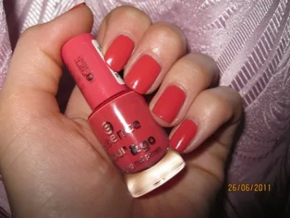 Швидкосохнучий лак для нігтів colour - go від essence - відгуки, фото і ціна (лак для нігтів) Швидкосохнучий лак для нігтів colour - go від essence - відгуки, фото і ціна