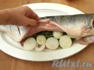 Риба з рисом в духовці - готуємо покроково з фото (риба рисом духовці) Риба з рисом в духовці - готуємо покроково з фото