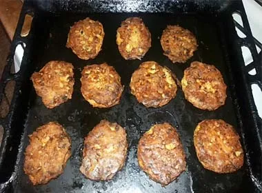 Рецепт приготування смачних котлет з курячого фаршу (рецепт) Рецепт приготування смачних котлет з курячого фаршу