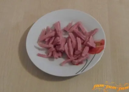 Рецепт салату з шинкою, сиром, огірком і кукурудзою (шинкою) Рецепт салату з шинкою, сиром, огірком і кукурудзою