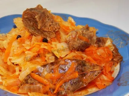 Рецепт дуже смачної тушкованої капусти з м'ясом (смачною) Рецепт дуже смачної тушкованої капусти з м'ясом