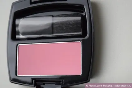 Рум'яна avon - ніжне сяйво - (відтінок heavenly pink) - відгуки, фото і ціна (сухі рум'яна) Рум'яна avon - ніжне сяйво - (відтінок heavenly pink) - відгуки, фото і ціна