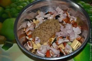 Салат з куркою овочами і кунжутом (рецепт салату з овочами і кунжутом) Салат з куркою овочами і кунжутом