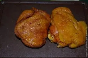 Салат з куркою овочами і кунжутом (салат з овочами) Салат з куркою овочами і кунжутом