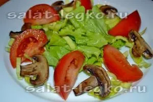 Салат з кунжутом, куркою і грибами (кунжутом куркою грибами) Салат з кунжутом, куркою і грибами