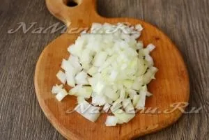 Салат з серця з солоним огірком, яйцем і горошком, рецепт (огірком) Салат з серця з солоним огірком, яйцем і горошком, рецепт