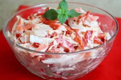 Салат «червоне море» з крабовими паличками (салат червоне море з крабовими паличками) Салат «червоне море» з крабовими паличками