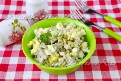 Салат з серця з солоним огірком, яйцем і горошком, рецепт (яйцем) Салат з серця з солоним огірком, яйцем і горошком, рецепт