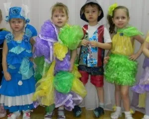 З чим носити шкіряні легінси-2017 фото та ідеї від стилістів (вставками натуральних еко-матеріалів) З чим носити шкіряні легінси-2017 фото та ідеї від стилістів