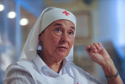 Сестра милосердя «за хворого я відповідаю перед богом» (богом) Сестра милосердя «за хворого я відповідаю перед богом»