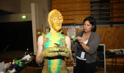 Body art - це не вишукування збоченої молоді, це мистецтво (body) Body art - це не вишукування збоченої молоді, це мистецтво