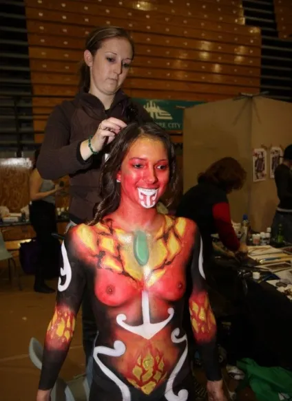 Body art - це не вишукування збоченої молоді, це мистецтво (body) Body art - це не вишукування збоченої молоді, це мистецтво